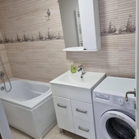 Апартаменты 2 La Curte Cu Foisor